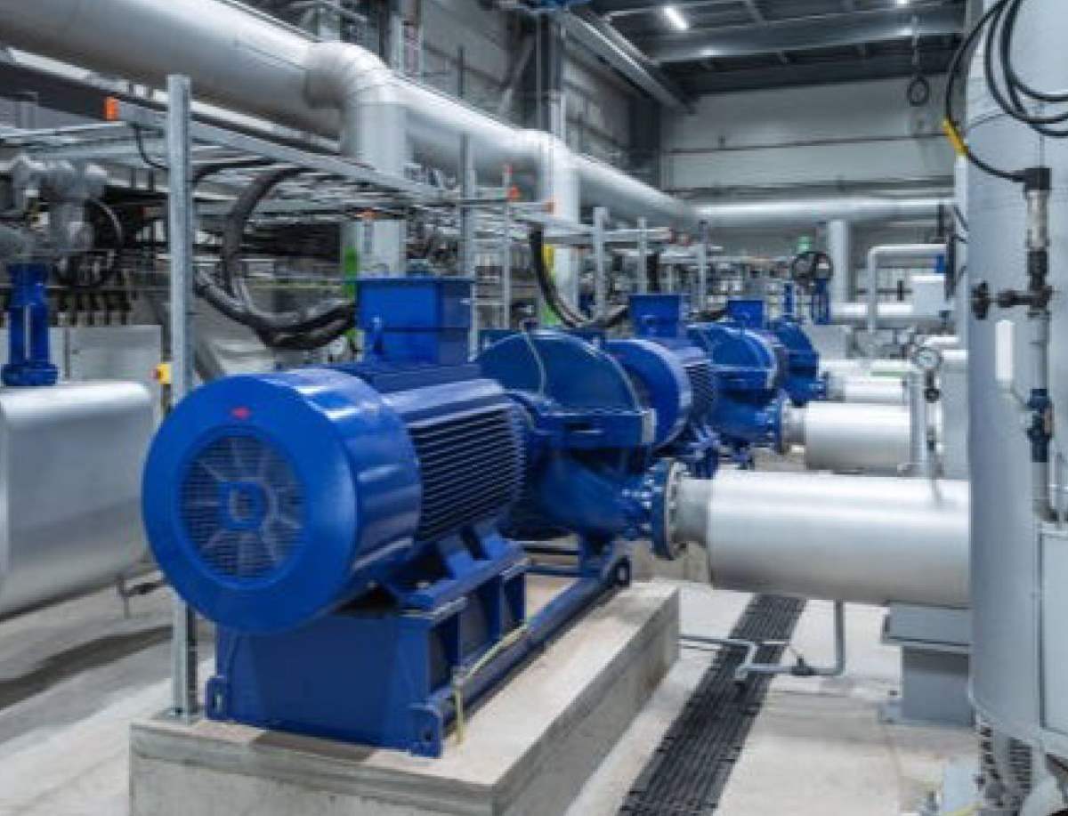 pump and aerator control with energy efficient motor